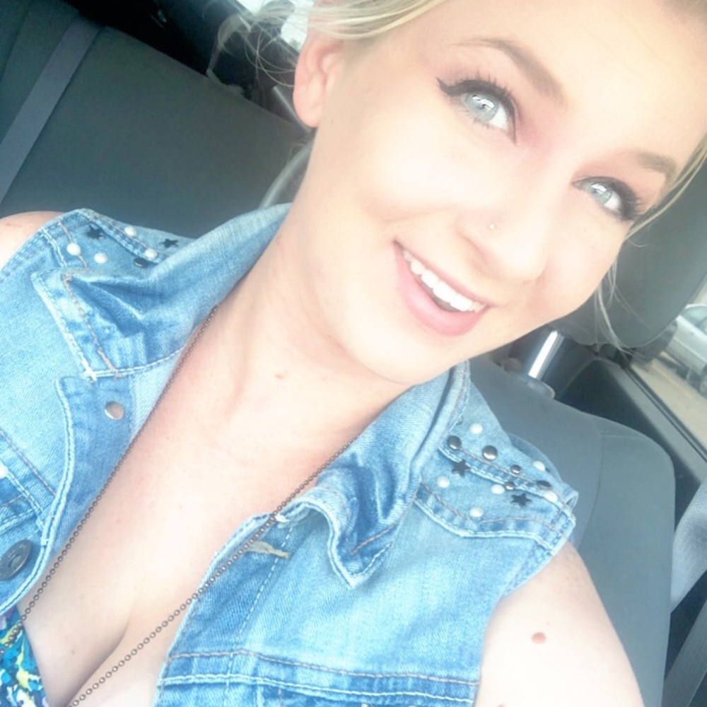 Meet your Posher, Kylie